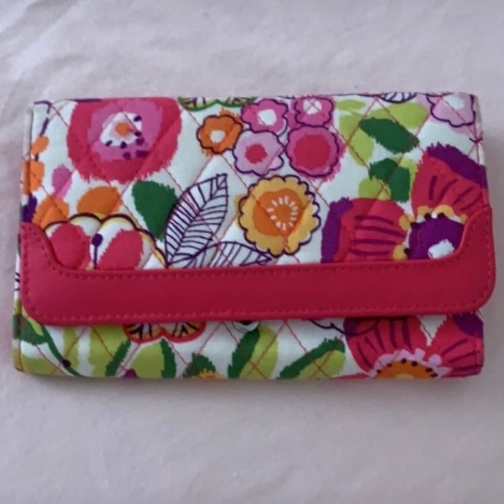 Vera Bradley wallet